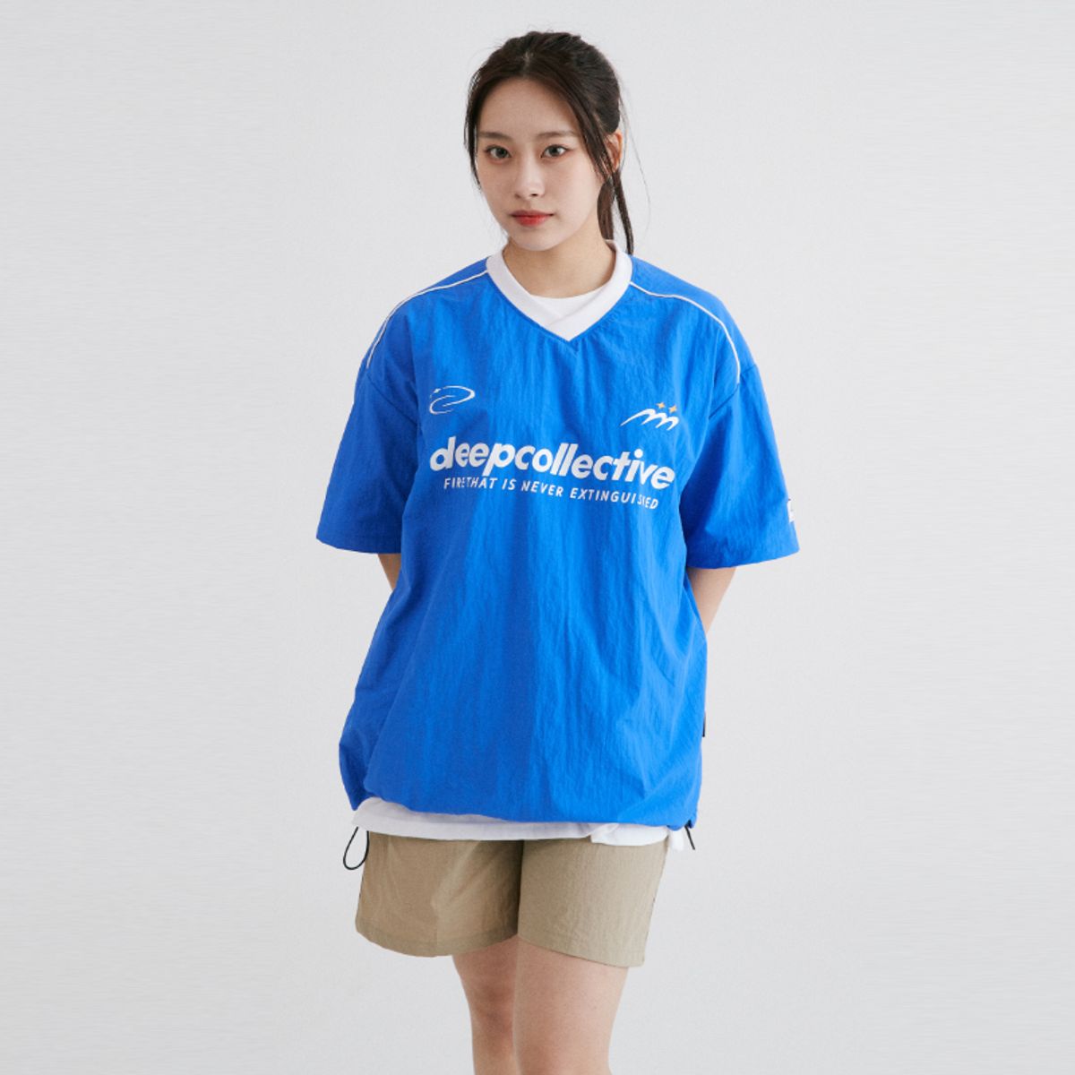 딥컬렉티브(DEEP COLLECTIVE) 나일론 스트링 반팔 티셔츠_코발트블루
