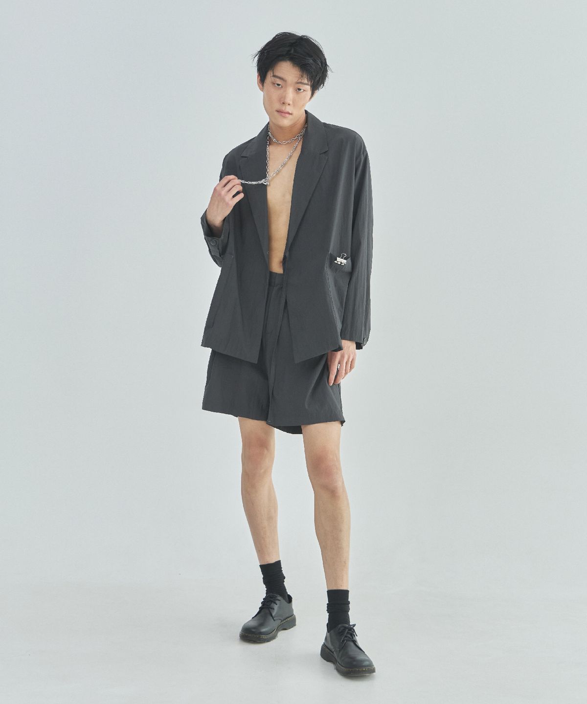라드에디션(LAD EDITION) 로움 쇼츠_차콜