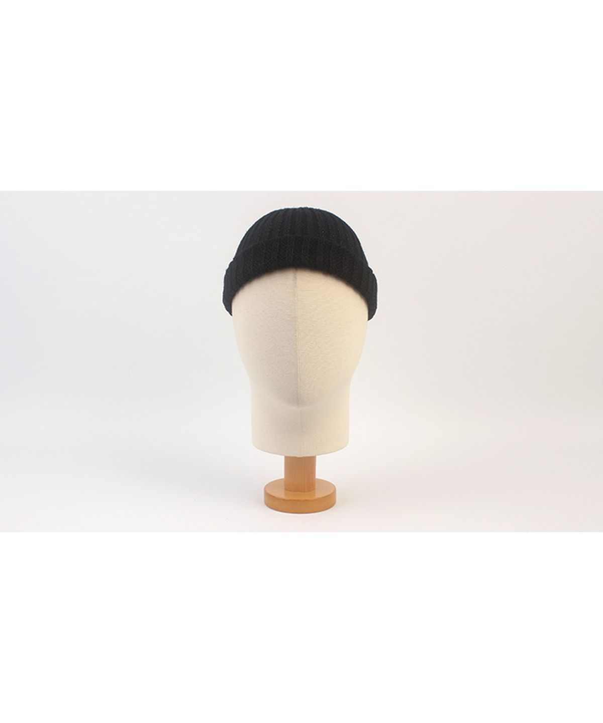 유니버셜 케미스트리(UNIVERSAL CHEMISTRY) Cool Black Knit Watch Cap 와치캡