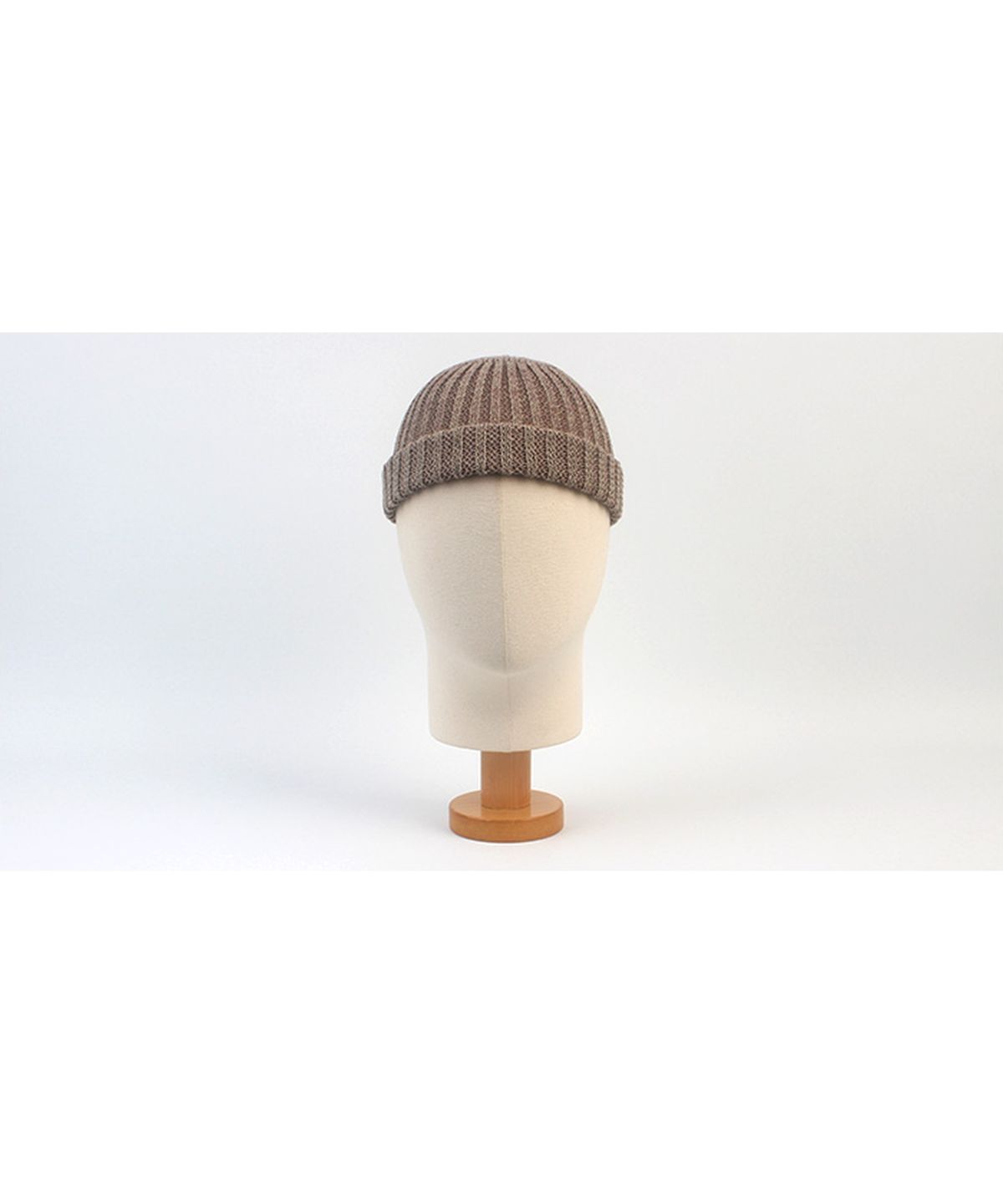 유니버셜 케미스트리(UNIVERSAL CHEMISTRY) Cool Beige Knit Watch Cap 와치캡