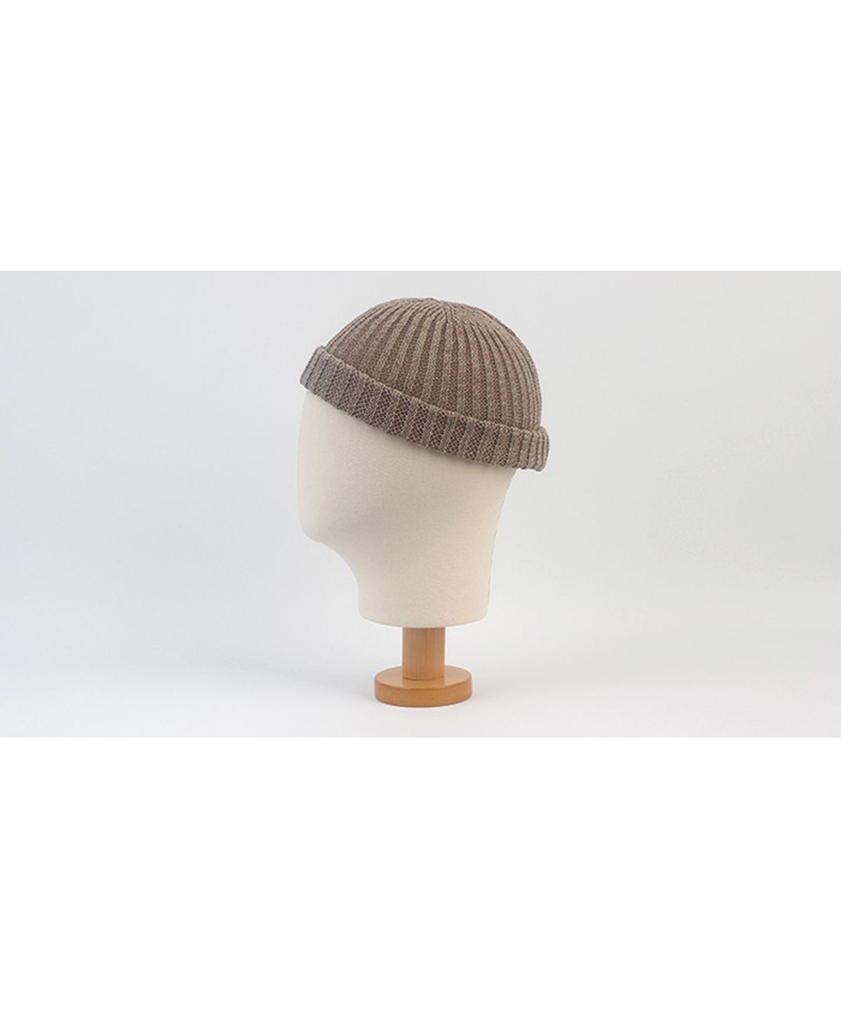 유니버셜 케미스트리(UNIVERSAL CHEMISTRY) Cool Beige Knit Watch Cap 와치캡