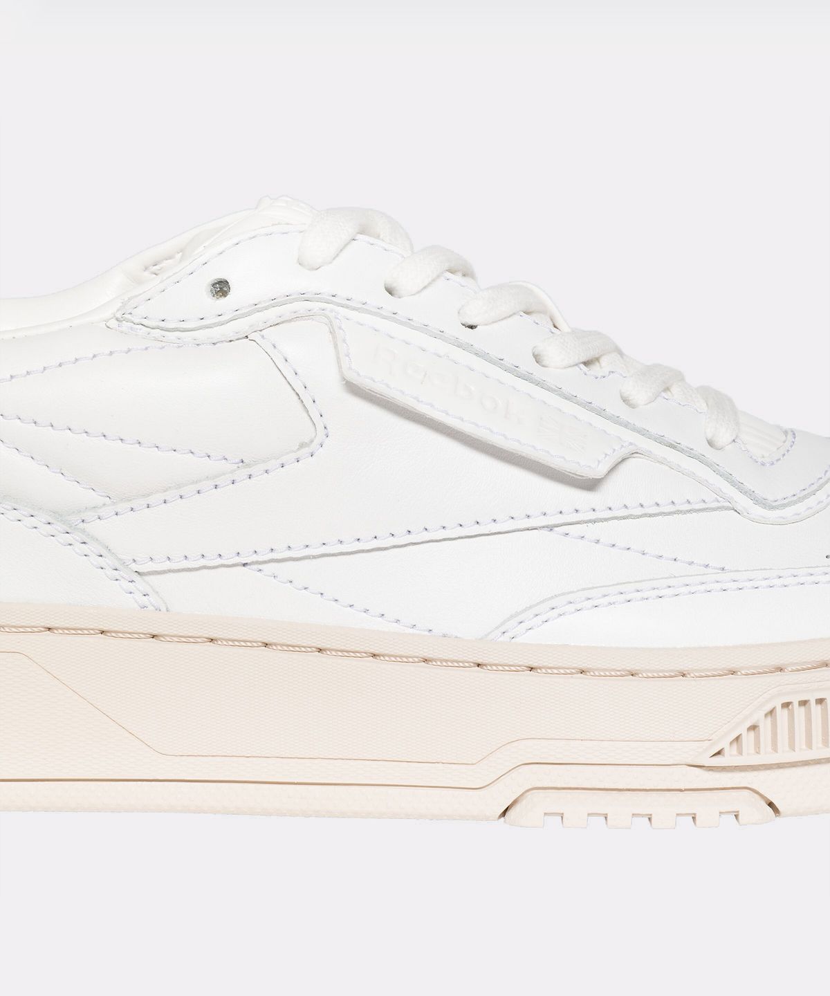 리복(REEBOK) 클럽 C LTD - 화이트 / RMIA04DC99LEA0080100