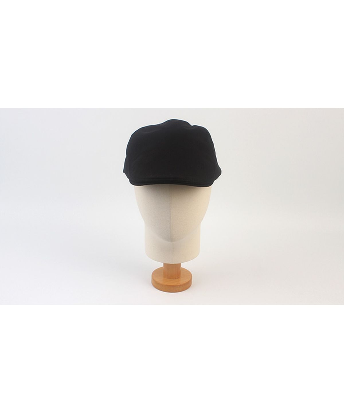 유니버셜 케미스트리(UNIVERSAL CHEMISTRY) Simple Linen Black Huntingcap 베레모