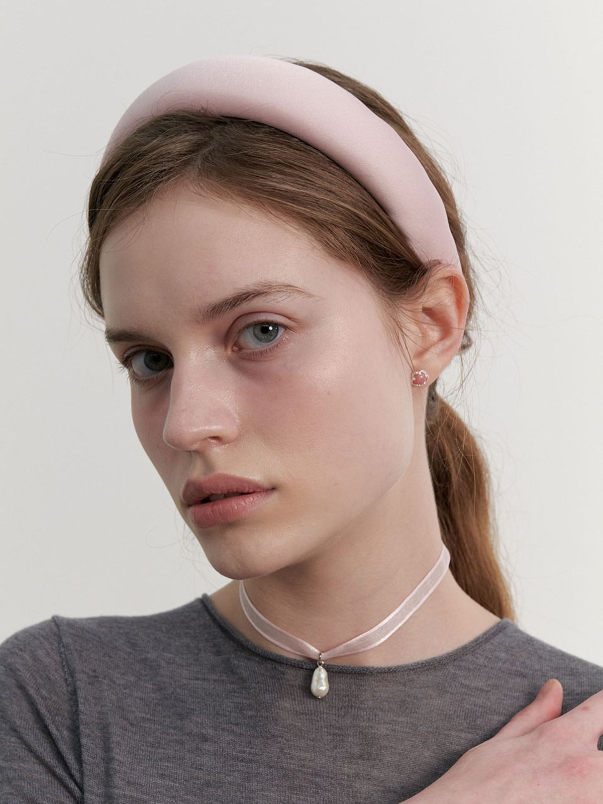 러브미몬스터(LOVE ME MONSTER) Pearl Charm Sheer Ribbon Choker (L241MNK040)