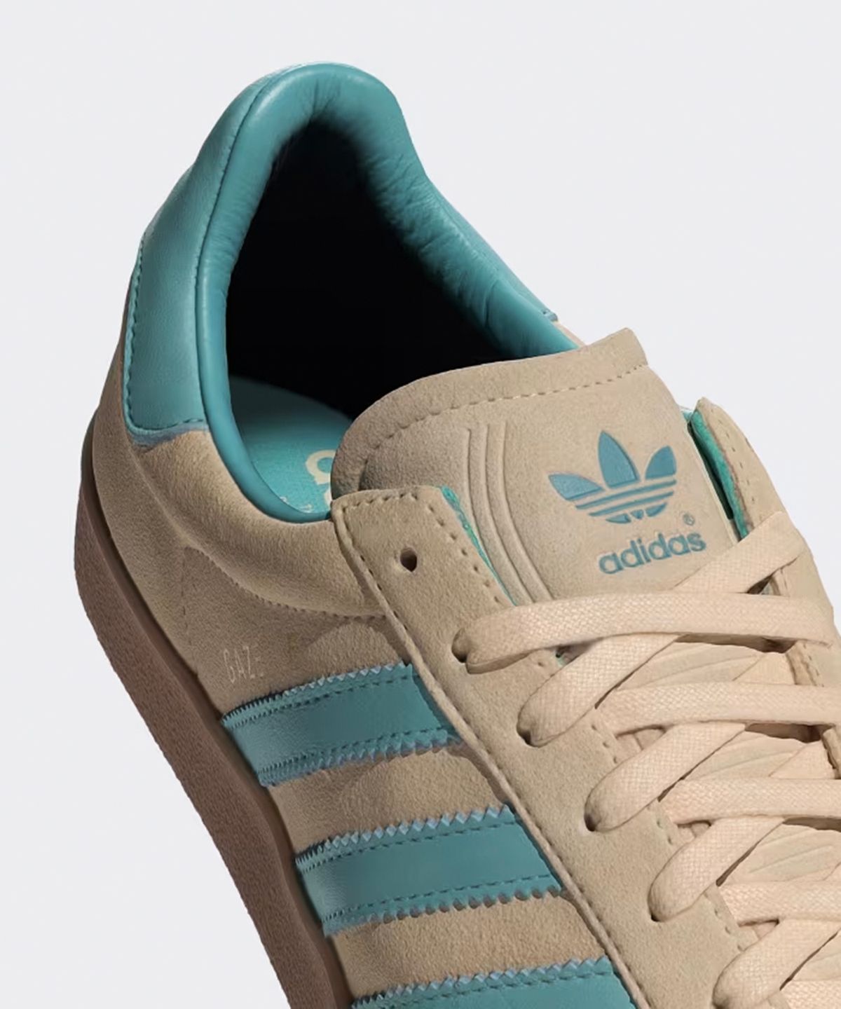 아디다스(ADIDAS) 가젤 85 - 베이지:민트 / IE3434