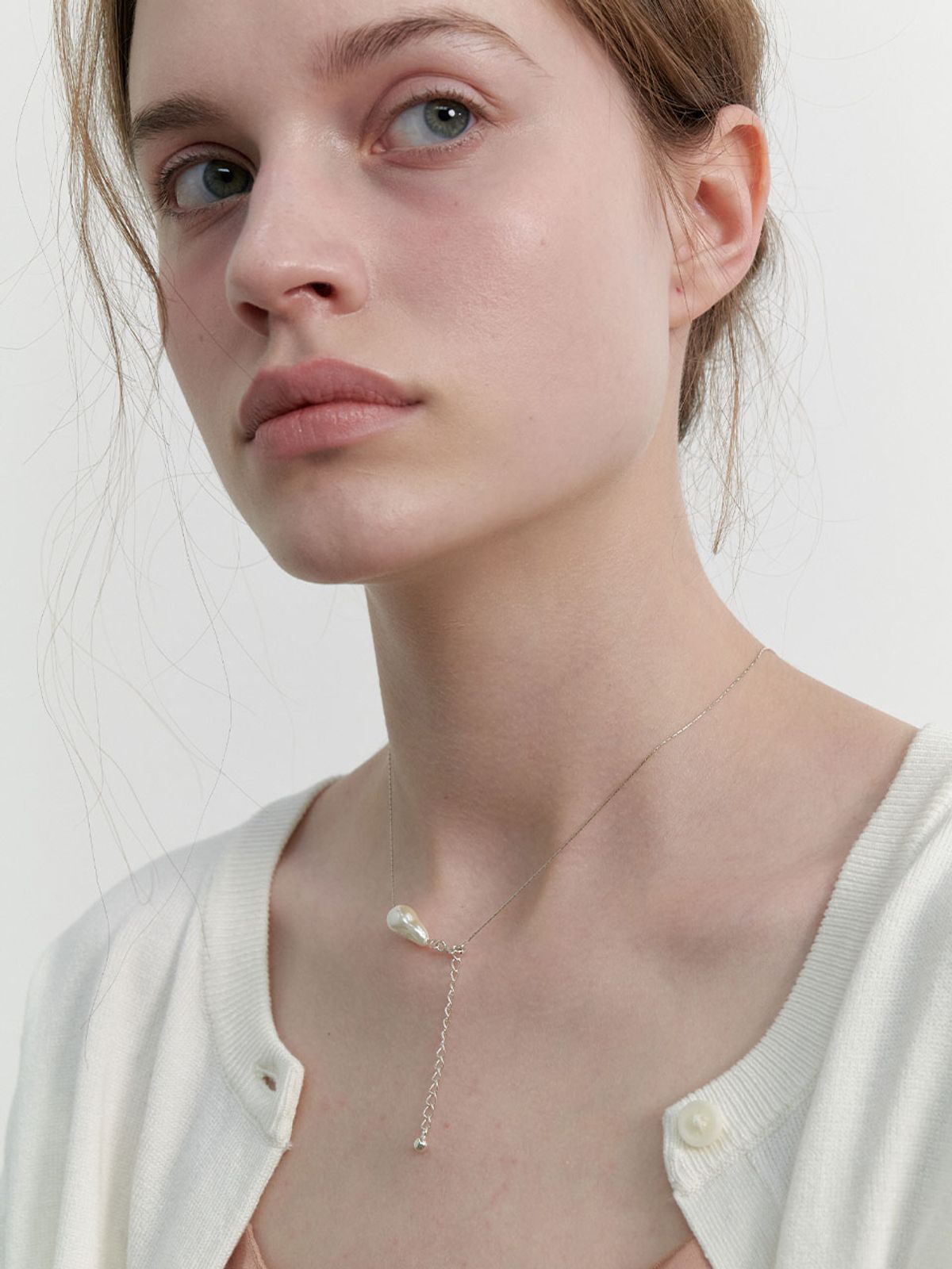 러브미몬스터(LOVE ME MONSTER) [Silver] Baroque Pearl & Chain Necklace (L241MNK100)