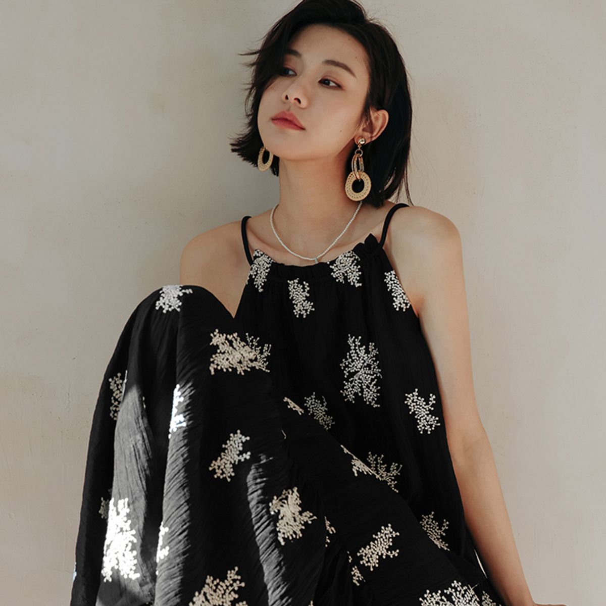 랭썬(LANGSON) LS_Floral halterneck slip dress