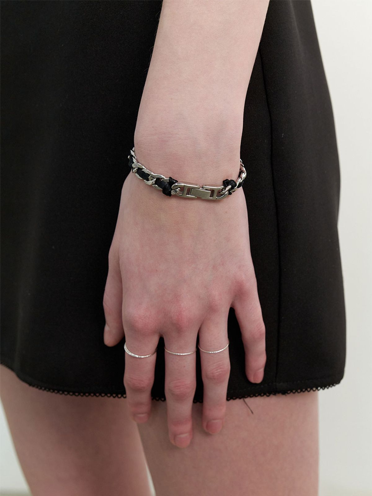 러브미몬스터(LOVE ME MONSTER) Sheer Ribbon Chain Bracelet (L241MBC040)