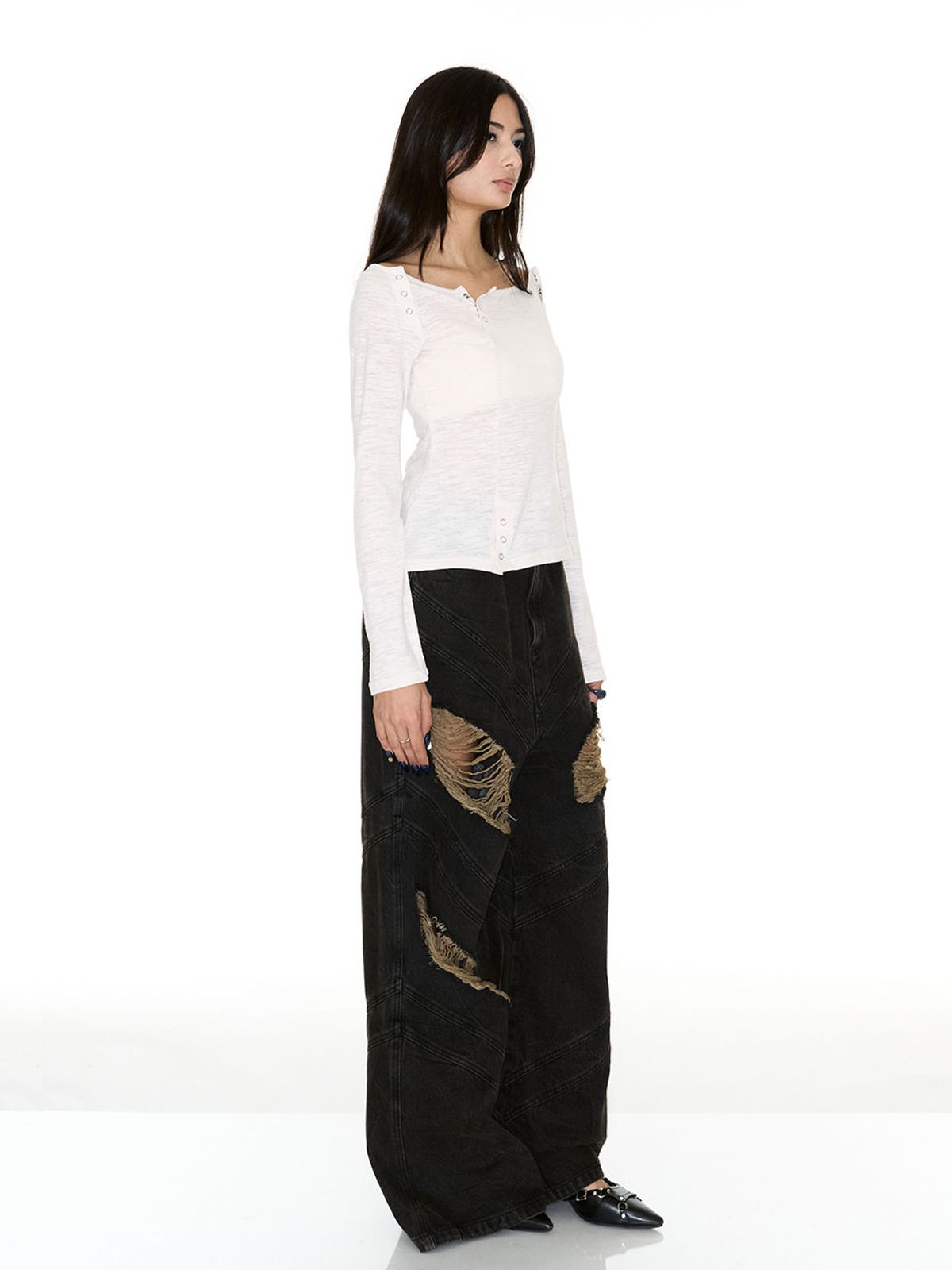 쎄쎄쎄(SETSETSET) SLIT SNAP T-SHIRT IVORY