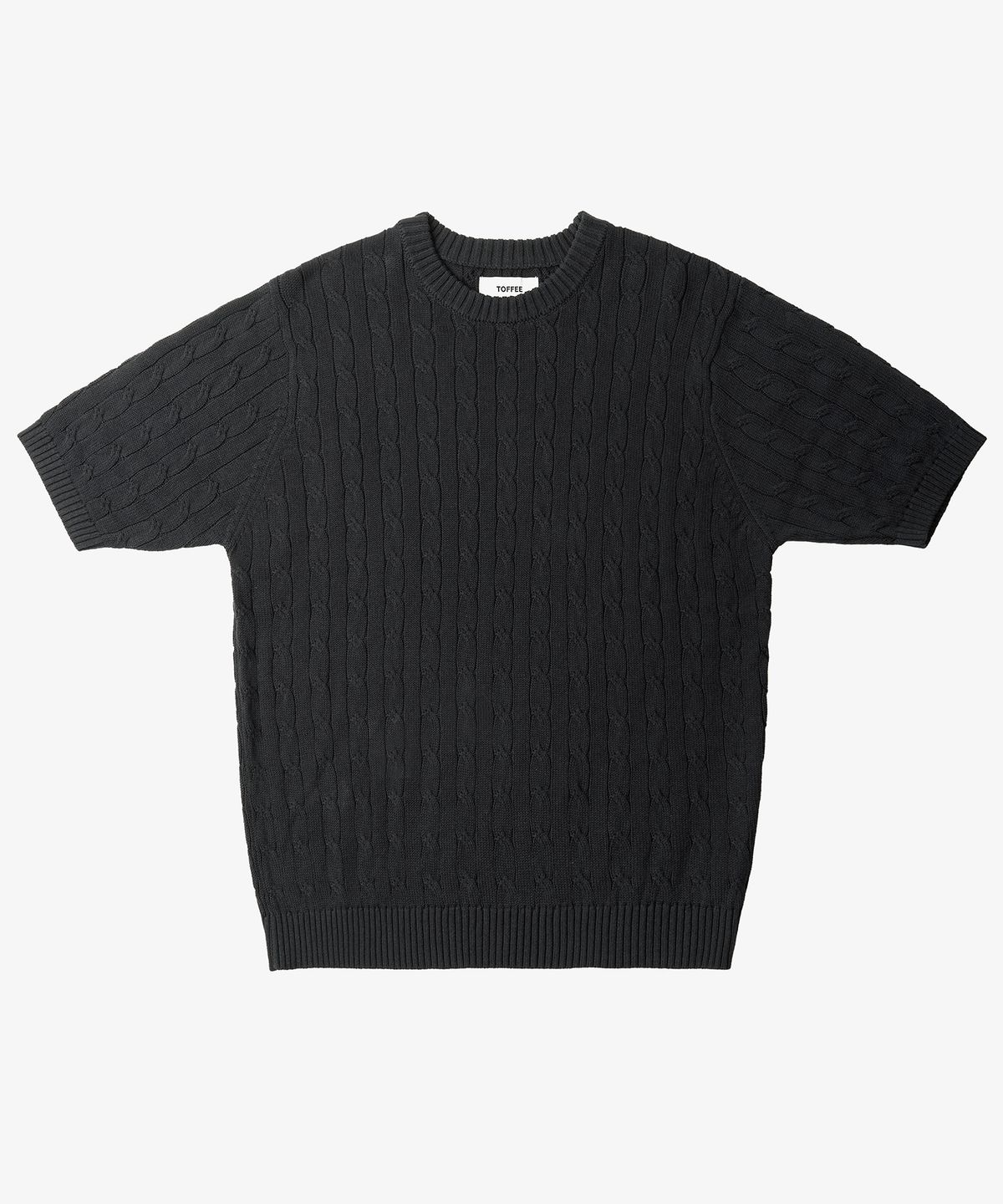 토피(TOFFEE) 클래식 케이블 라운드넥 하프 니트 (BLACK)