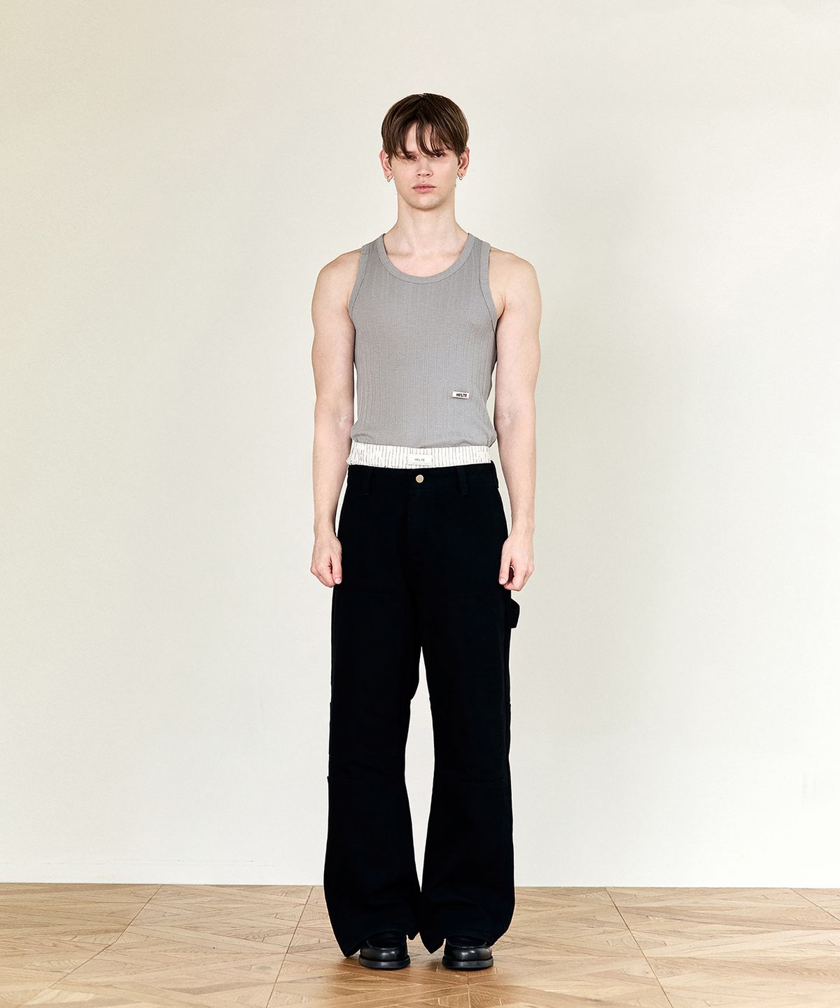 호이테(HEUTE) HET RIBBED SLEVELESS TOP (GREY)