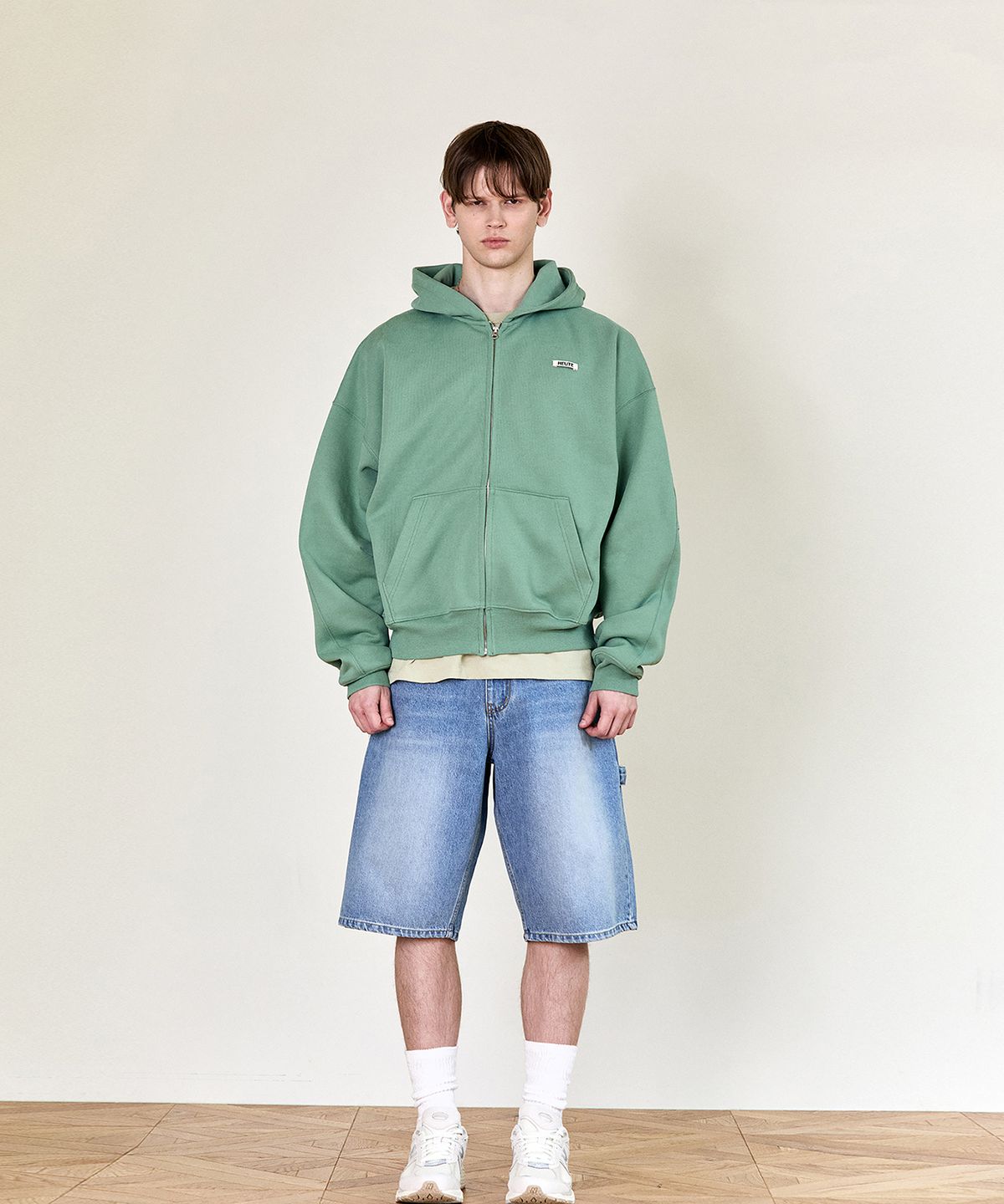 호이테(HEUTE) HET SIGNATURE HOODIE ZIP-UP (GREEN BEANS)