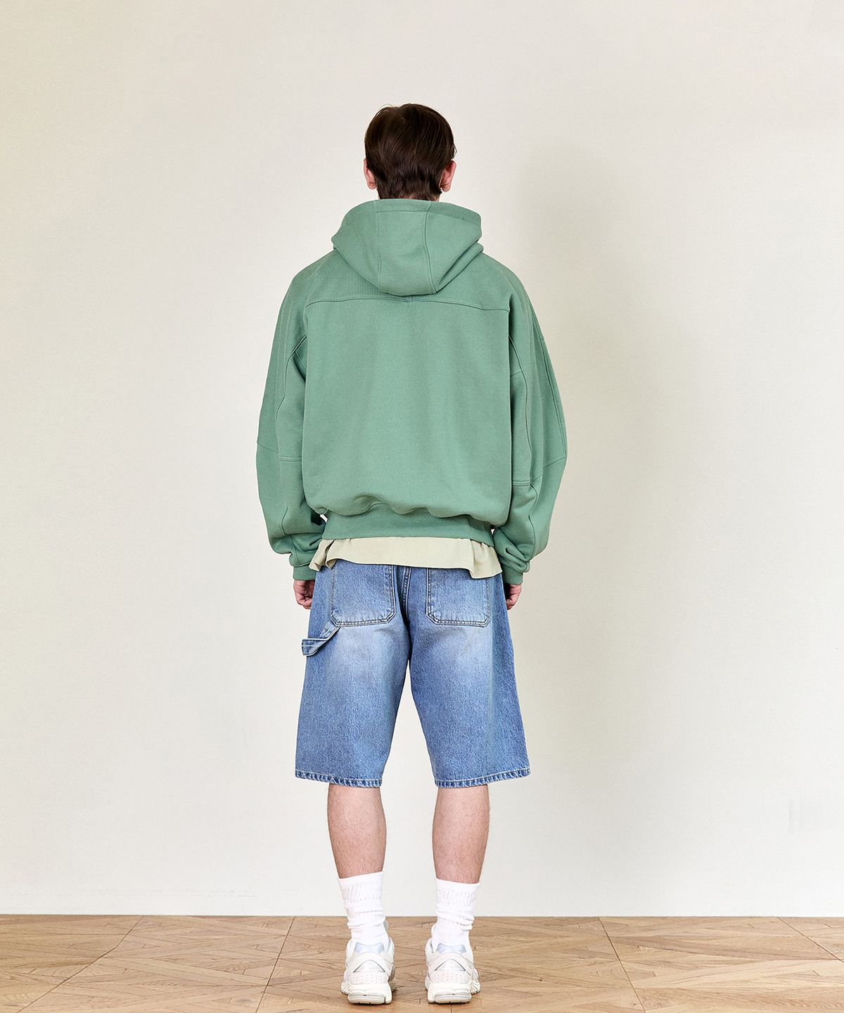 호이테(HEUTE) HET SIGNATURE HOODIE ZIP-UP (GREEN BEANS)