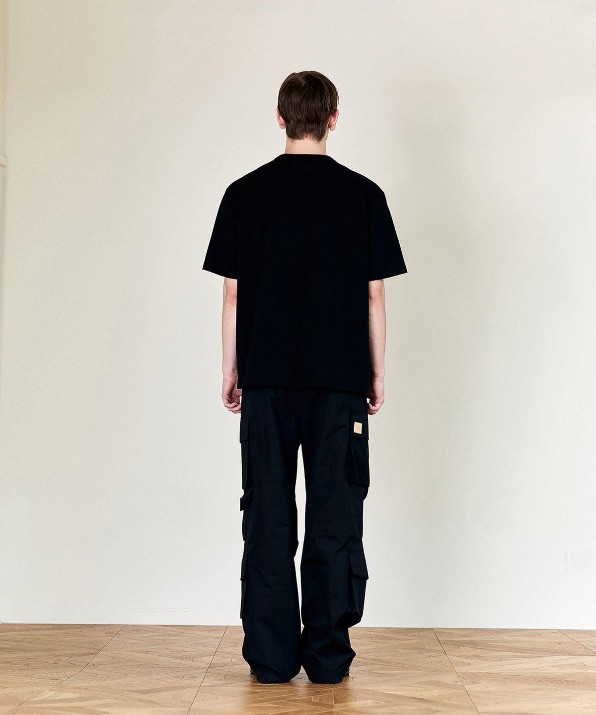 호이테(HEUTE) HEUTE T-SHIRTS (BLACK)