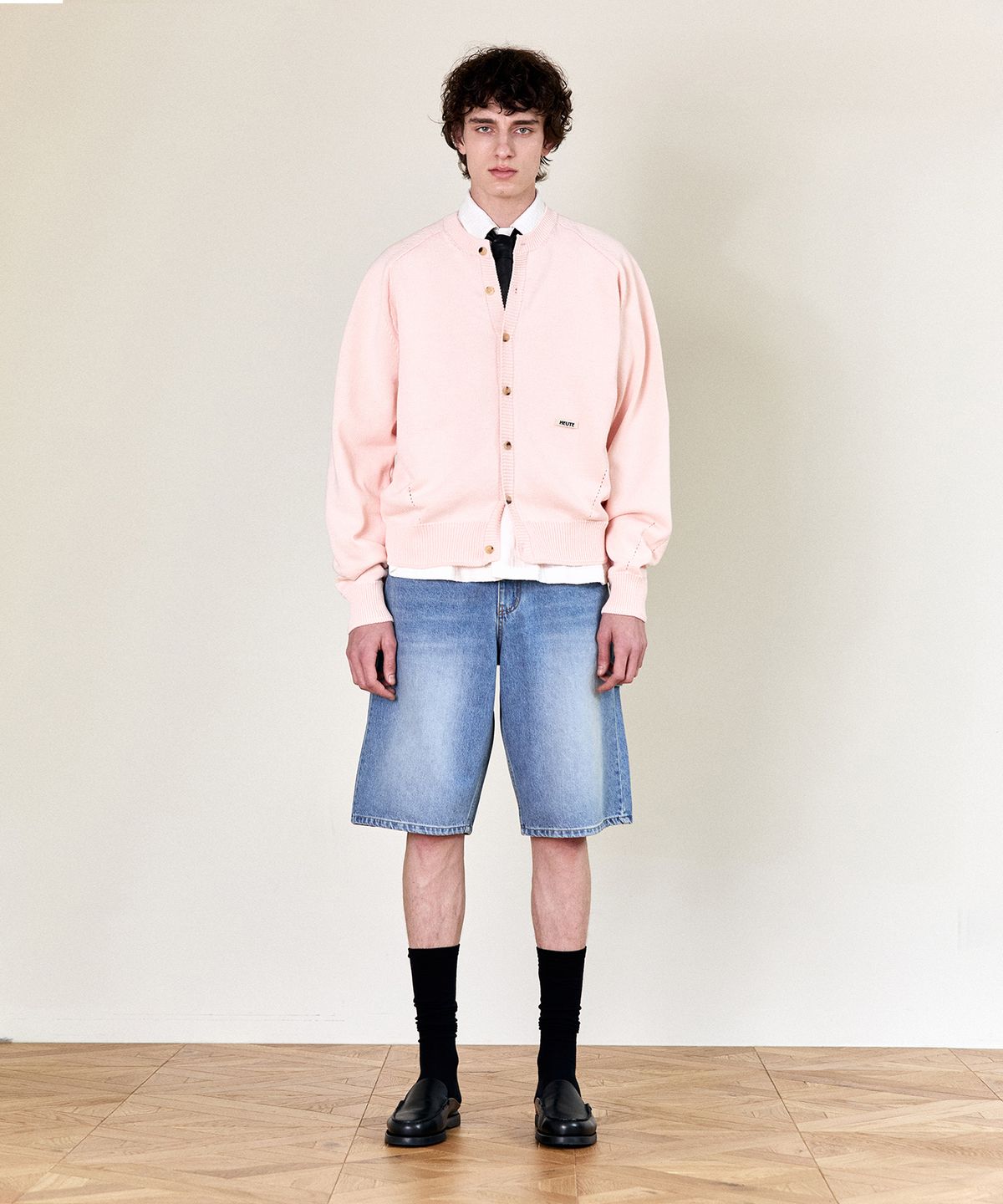 호이테(HEUTE) HET REPAIR WORK BERMUDA SHORTS (BLUE)