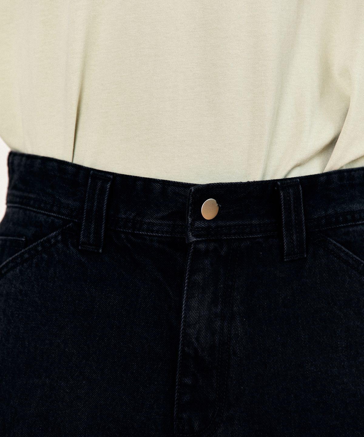 호이테(HEUTE) HET REPAIR WORK BERMUDA SHORTS (BLACK)