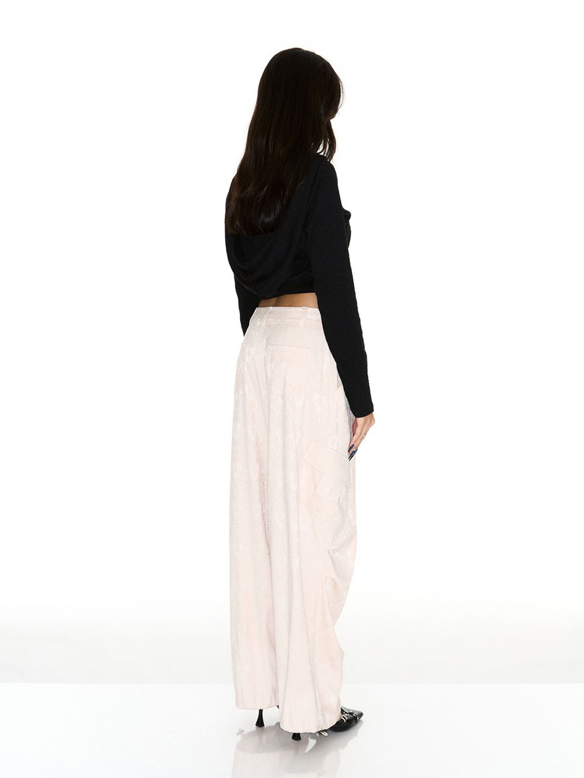 쎄쎄쎄(SETSETSET) THREE BUTTON HODDIE BLACK