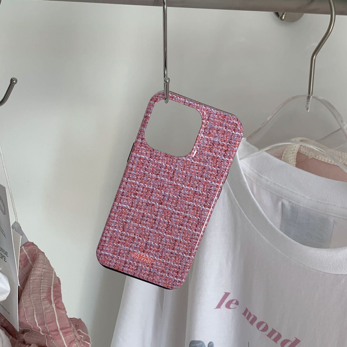 세컨드부티크(SECOND BOUTIQUE) 핑크트위드 패턴 하드케이스
