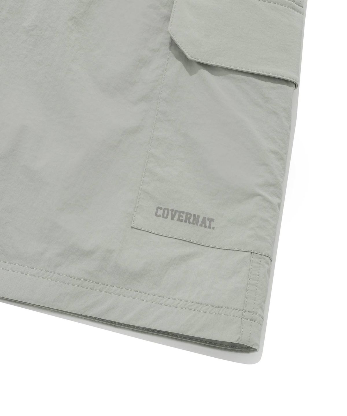 커버낫(COVERNAT) 컬리지 테크 나일론 쇼츠 카키