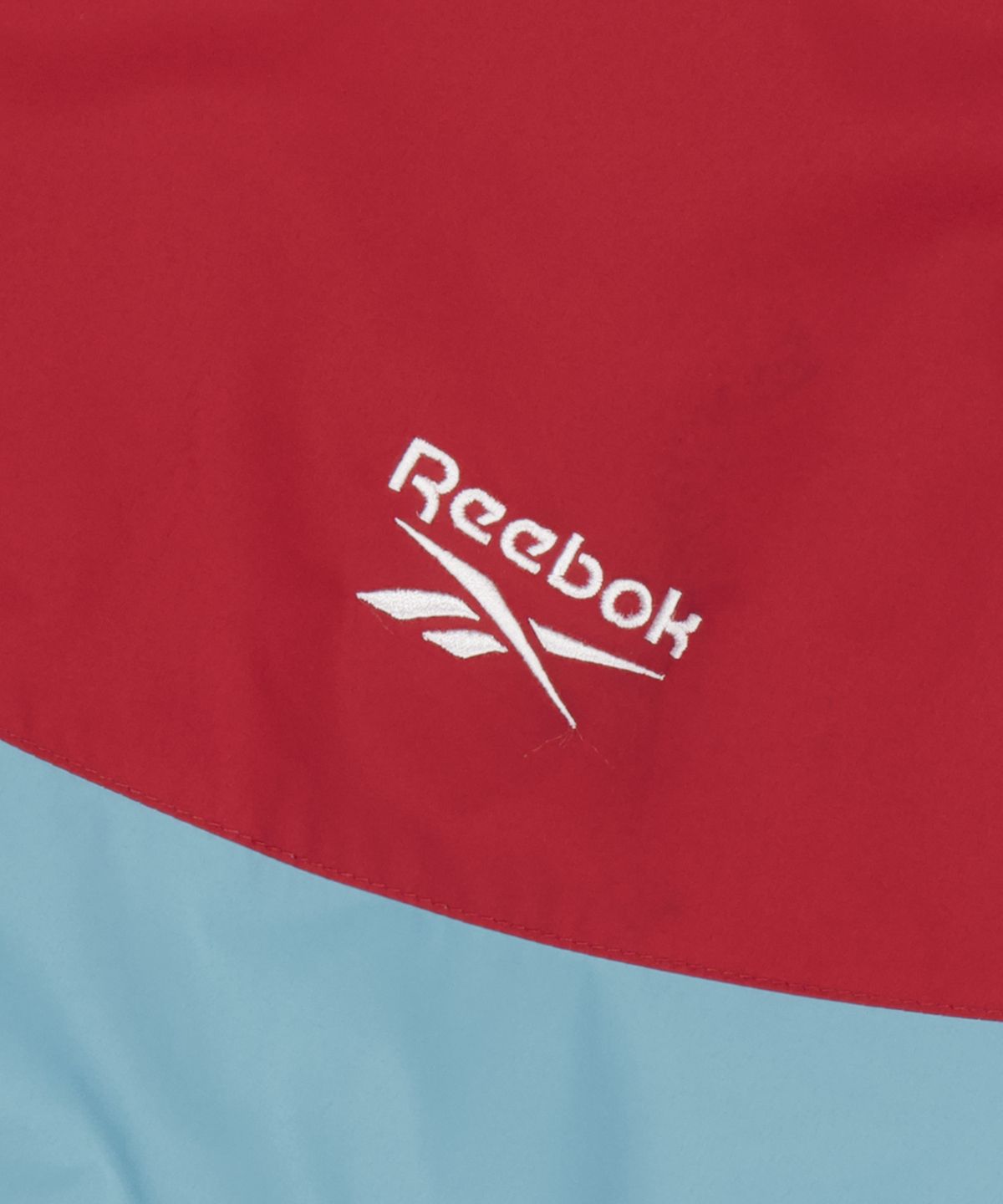 예스아이씨(YESEYESEE) YESEYESEE X REEBOK Trek Jacket Light Blue