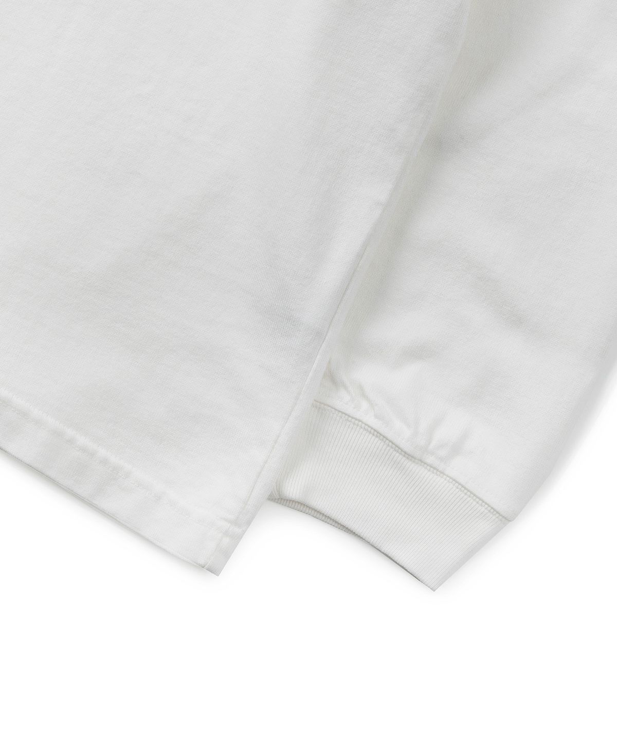 에스파이(ESFAI) WILLIAM L/S TEE (WHITE)