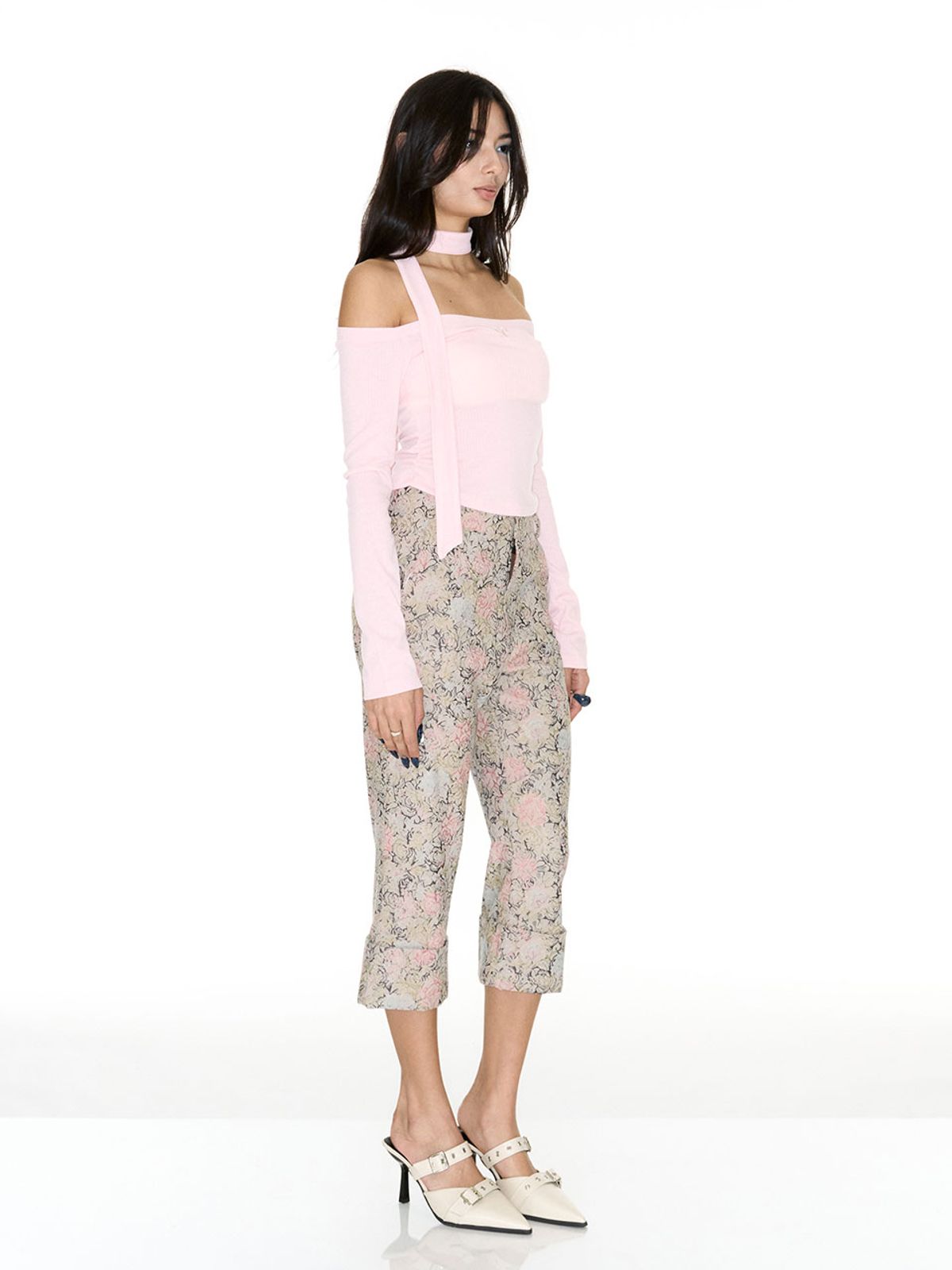 쎄쎄쎄(SETSETSET) JENNIE OFF-SHOULDER LOGO TOP PALE PINK