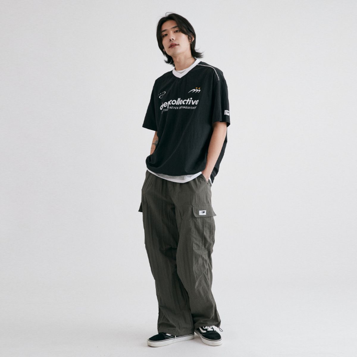 딥컬렉티브(DEEP COLLECTIVE) 나일론 카고 스트링 밴딩팬츠_차콜