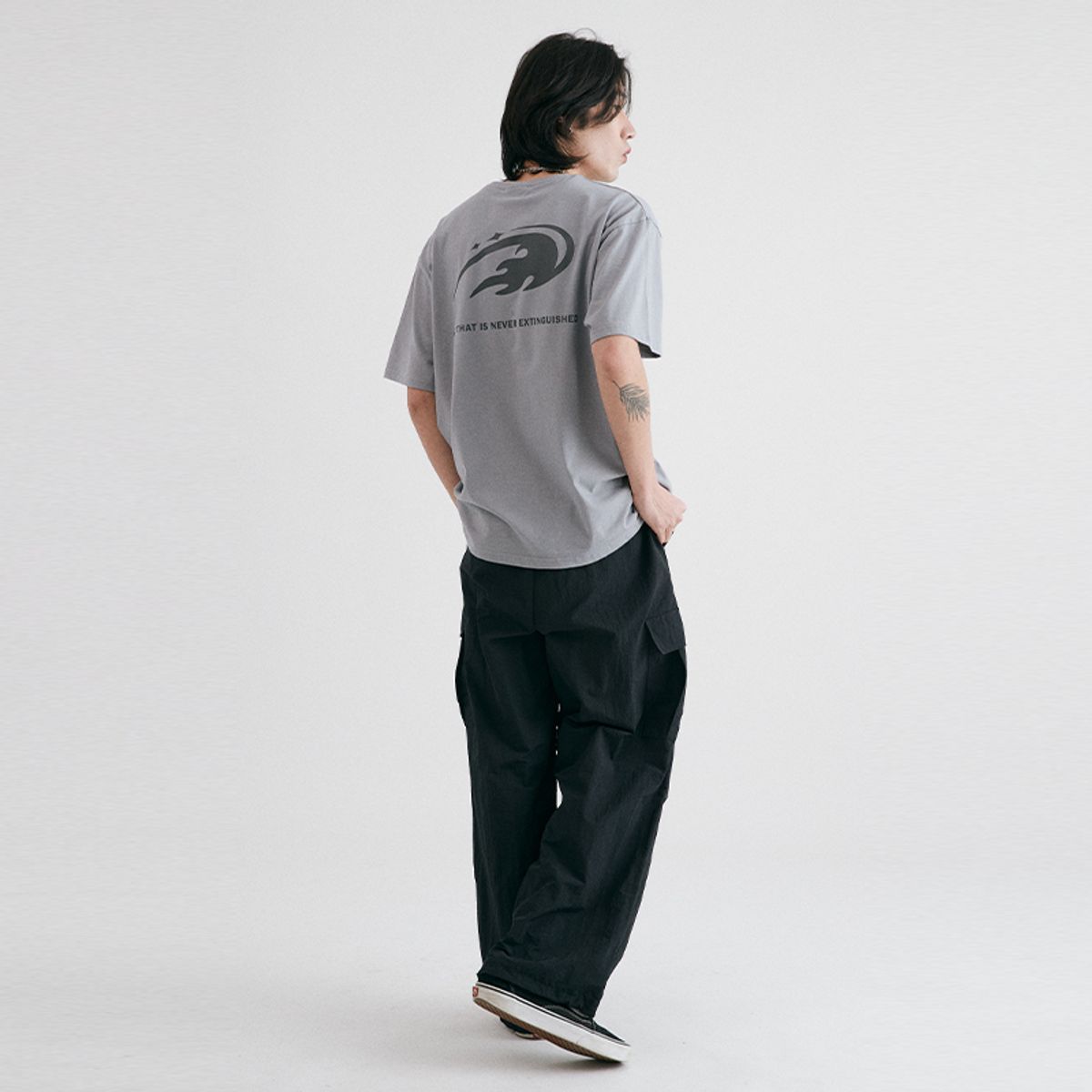딥컬렉티브(DEEP COLLECTIVE) 나일론 카고 스트링 밴딩팬츠_블랙