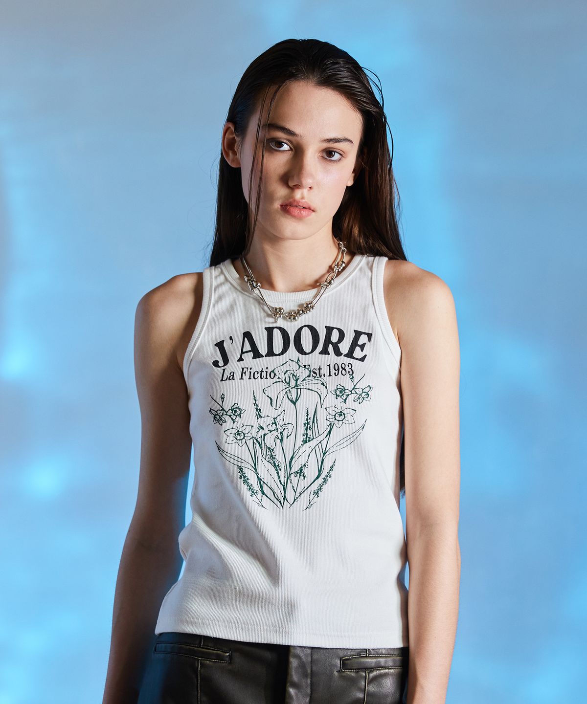 라티젠(LARTIGENT) L10 JADORE FLOWER SLEEVELESS(WHITE)