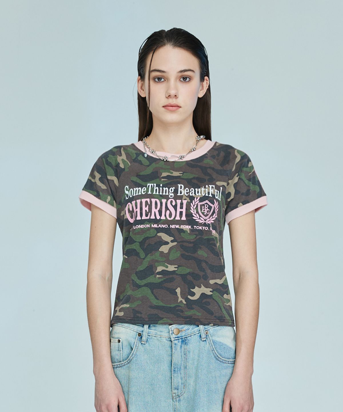 라티젠(LARTIGENT) L10 CHERISH TRACK T-SHIRT(KHAKI)