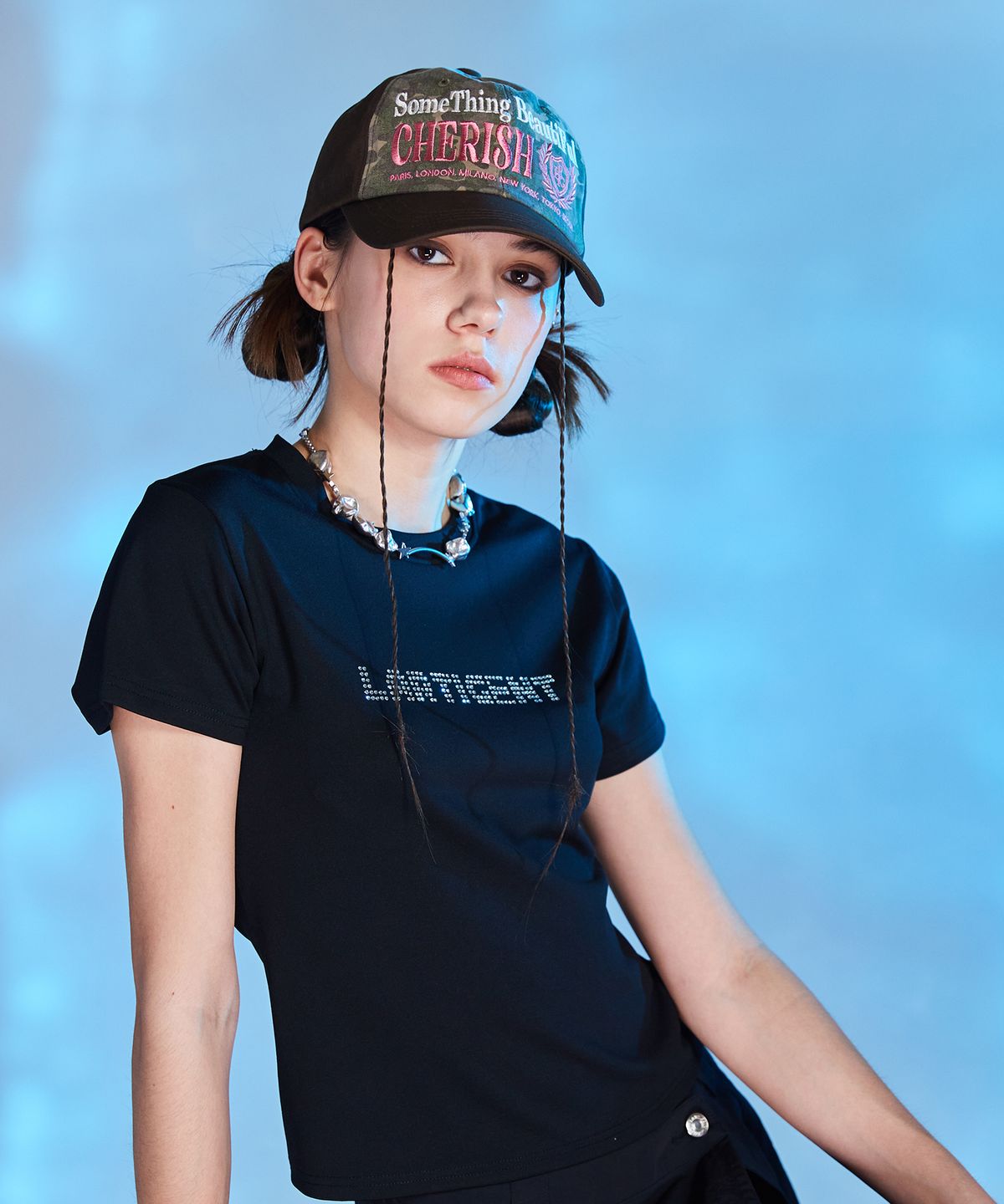 라티젠(LARTIGENT) L10 LOGO T-SHIRT(BLACK)