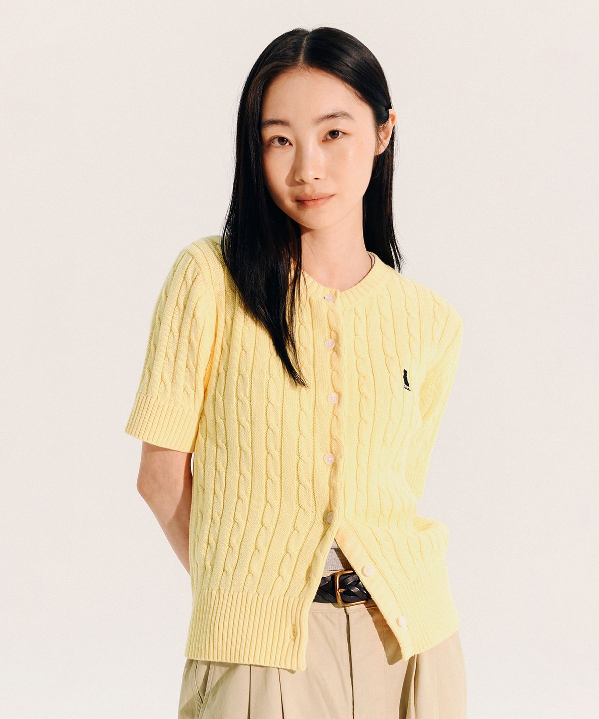 예일(YALE) 우먼즈 케이블 숏슬리브 가디건_아이보리
