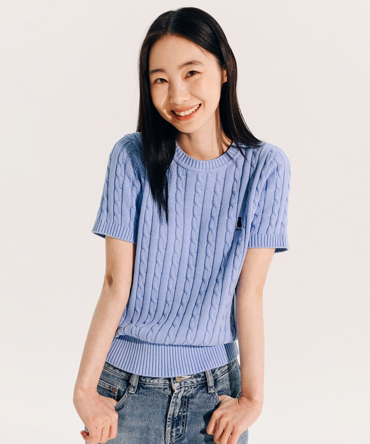 MUSINSA | YALE Women's Heritage Dan Cable Short Sleeve Round