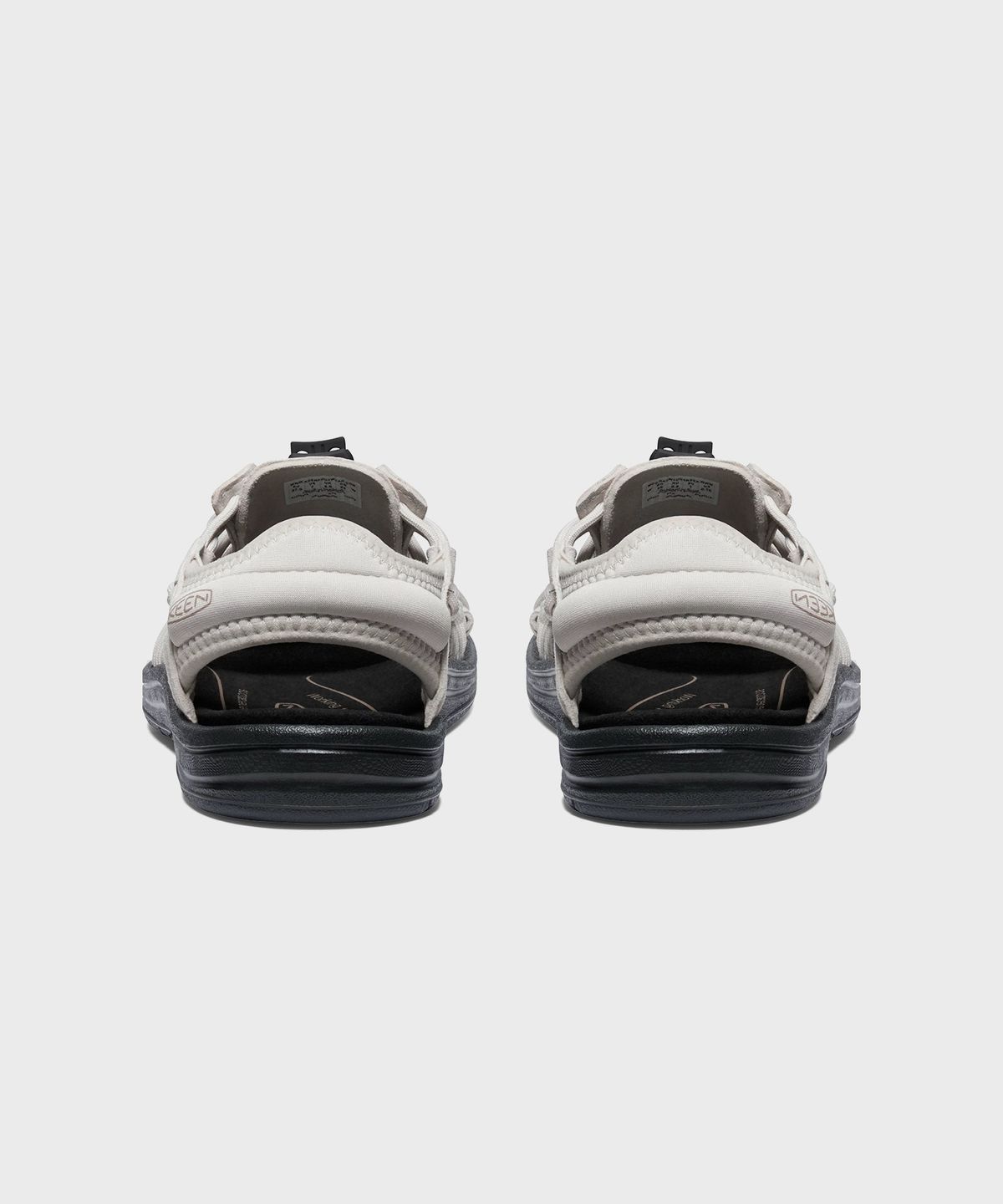 킨(KEEN) 유니크 2 샌들 Silver Black