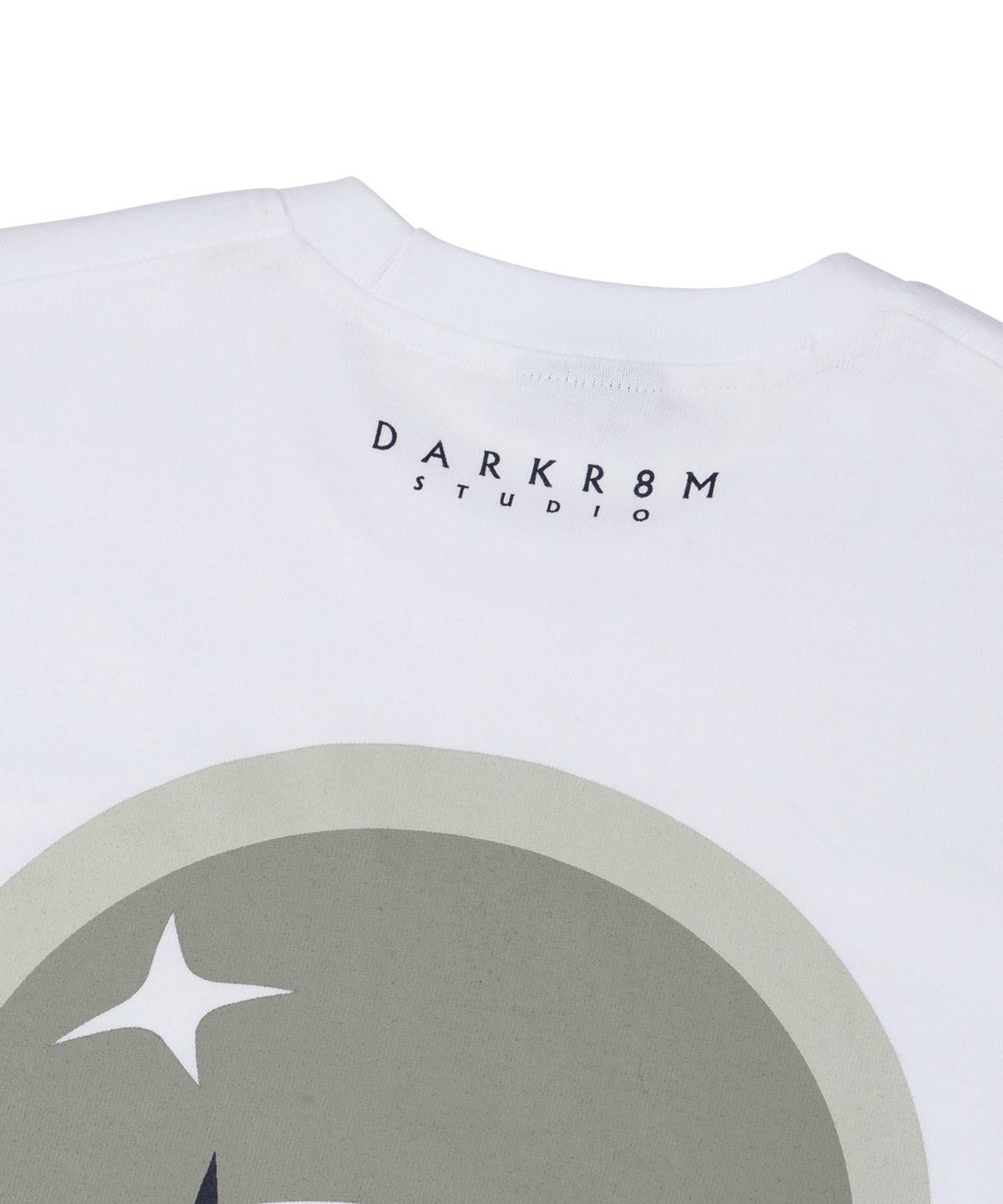 에이오엠지(AOMG) KIAN84 x DARKR8M STUDIO WOOKimyung T-shirts White