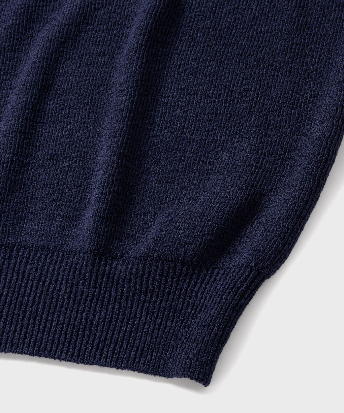 넌블랭크(NONBLANK) 래글런 하프 슬리브 칼라 니트_NAVY