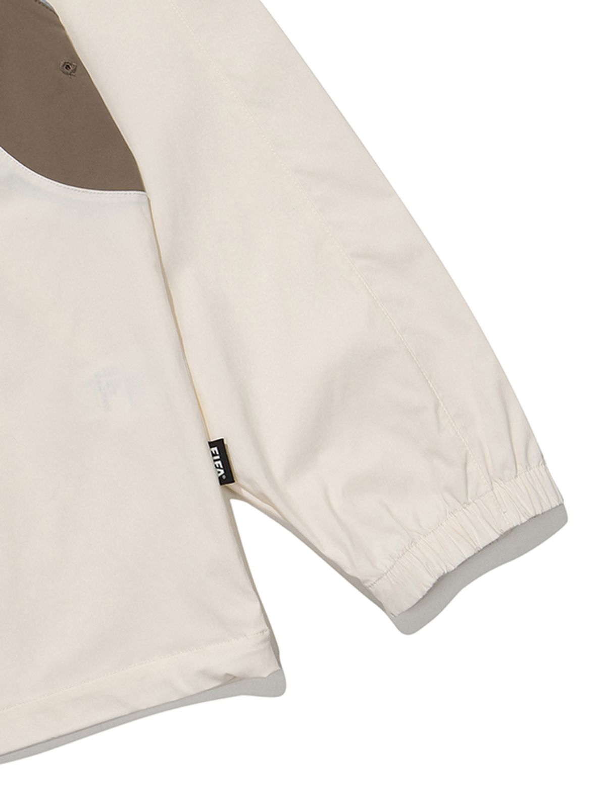 피파 1904(FIFA 1904) 211 긴소매 피스테 (화이트)