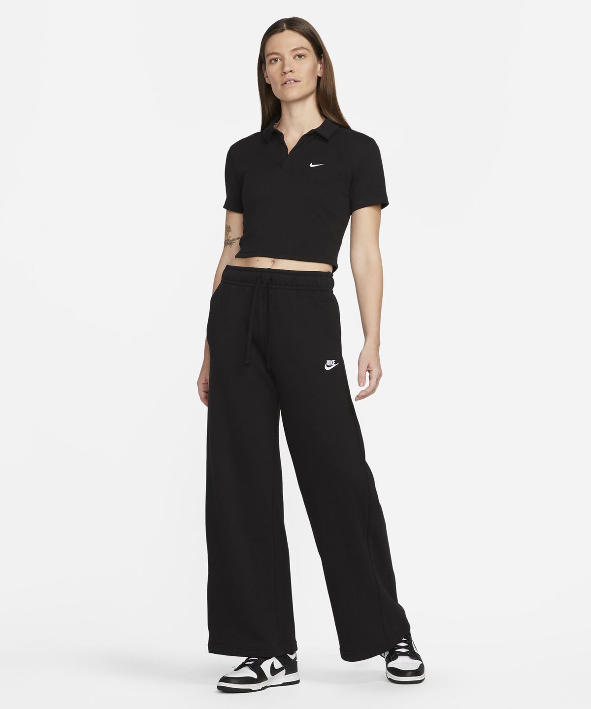 나이키(NIKE) 스포츠웨어 에센셜 반소매 폴로 탑 W - 블랙:화이트 / DV7885-010