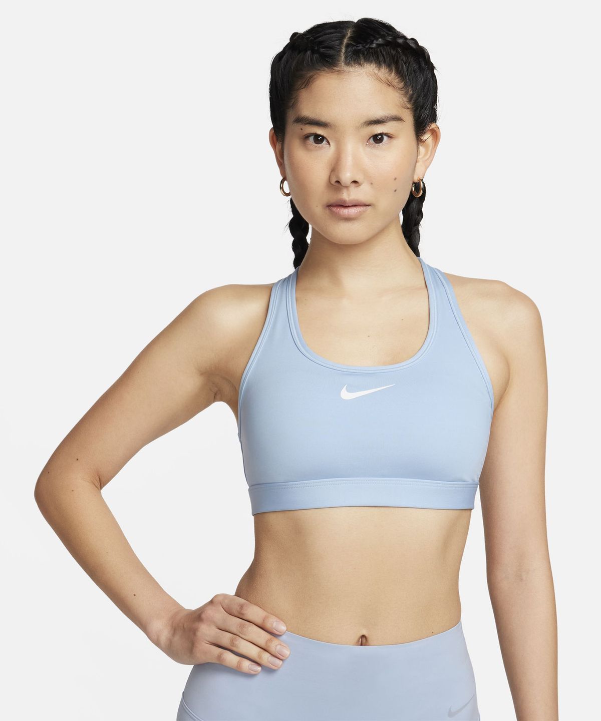 나이키(NIKE) 스우시 미디엄 서포트 패드 스포츠 브라 W - 라이트 아머리 블루:화이트 / DX6822-440