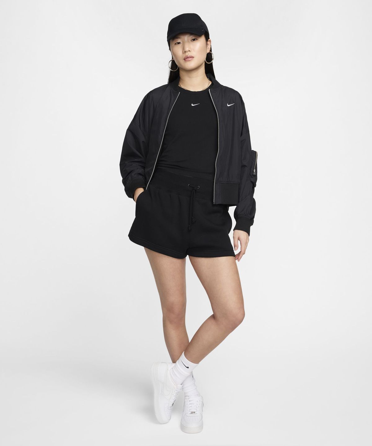나이키(NIKE) 스포츠웨어 칠 니트 크롭 티셔츠 W - 블랙:화이트 / FV5509-010