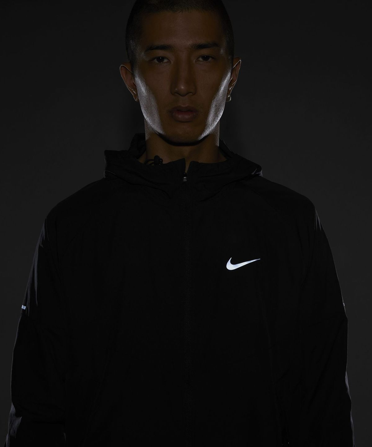 나이키(NIKE) 리펠 마일러 러닝 재킷 M - 블랙 / DD4747-010