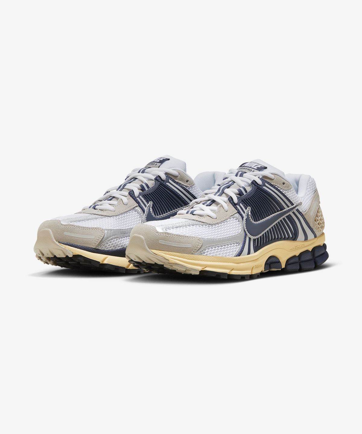 나이키(NIKE) 줌 보메로 5 M - 화이트:크림:메탈릭 플래티넘:썬더 블루 / HF4259-100