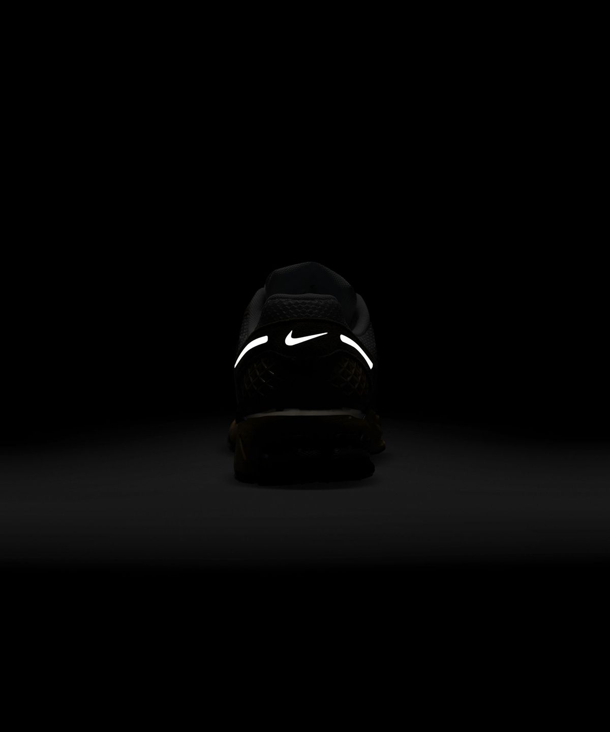 나이키(NIKE) 줌 보메로 5 M - 화이트:크림:메탈릭 플래티넘:썬더 블루 / HF4259-100