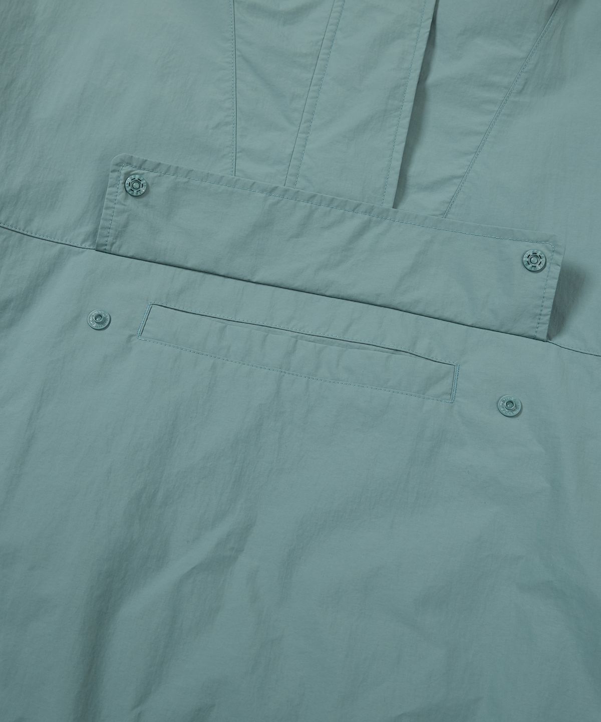 스노우피크 어패럴(SNOWPEAK APPAREL) 타슬란 여성 우븐 반팔 아노락 Royal Mint (S24MWLAN51)