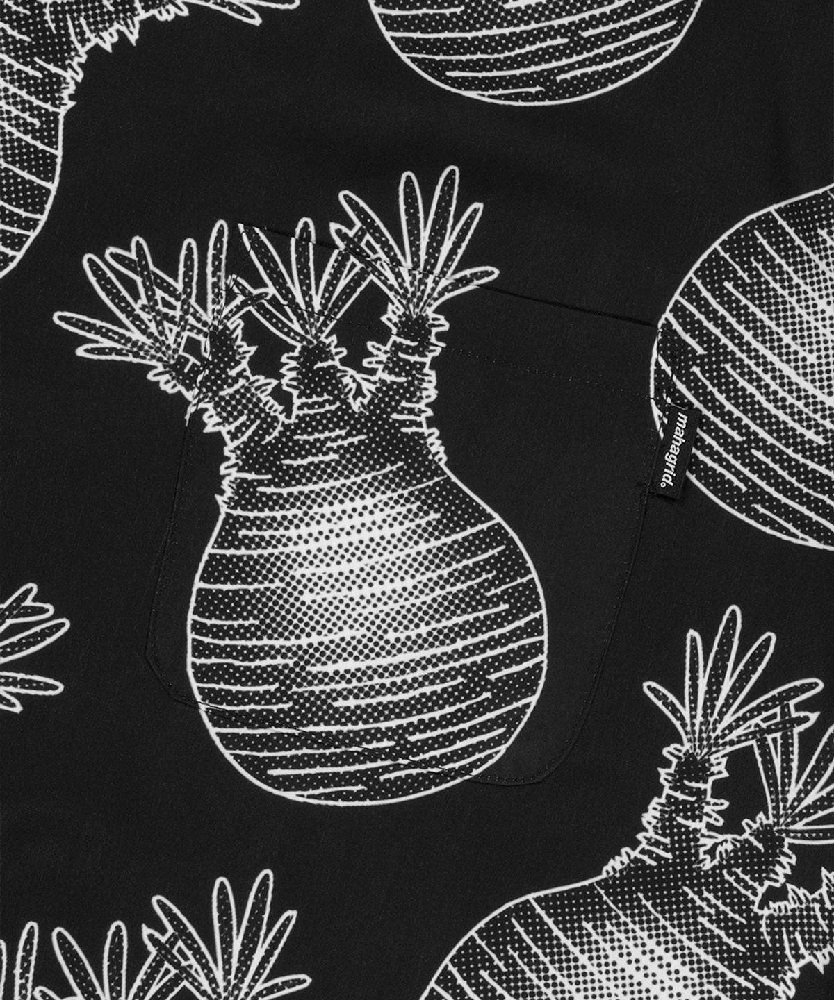 마하그리드(MAHAGRID) GRACILIUS S/S SHIRT BLACK(MG2EMMW360B)