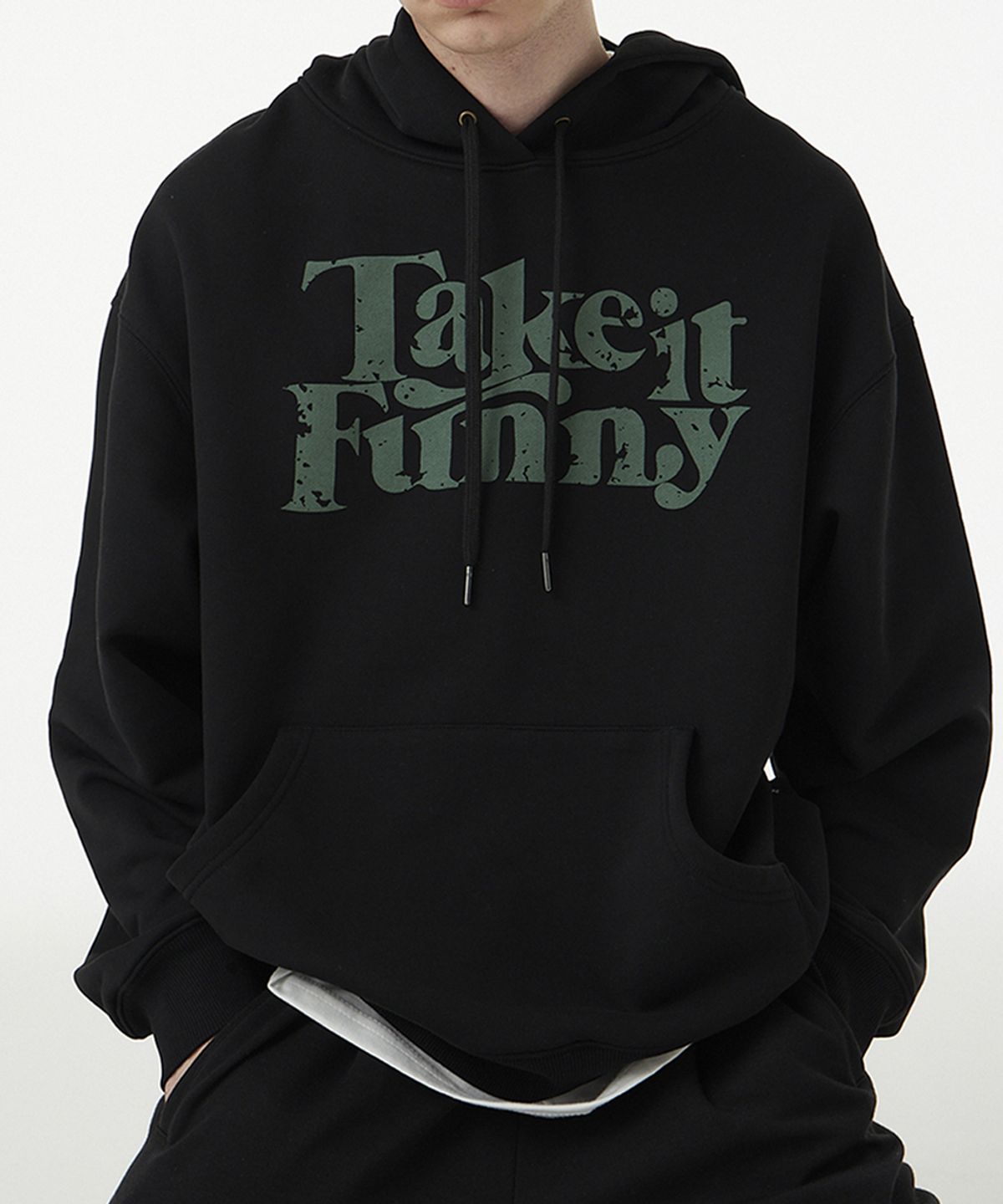 어반에이지(URBANAGE) Take It Funny 오버 후드_블랙