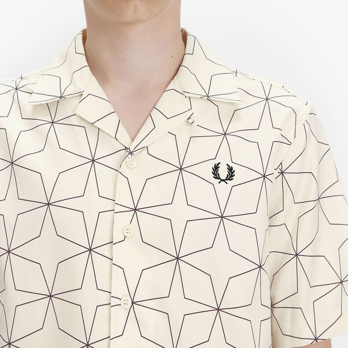 프레드페리(FRED PERRY) [Sharp] 지오메트릭 프린트 리비어 칼라 셔츠(560) AFPM2417785-560