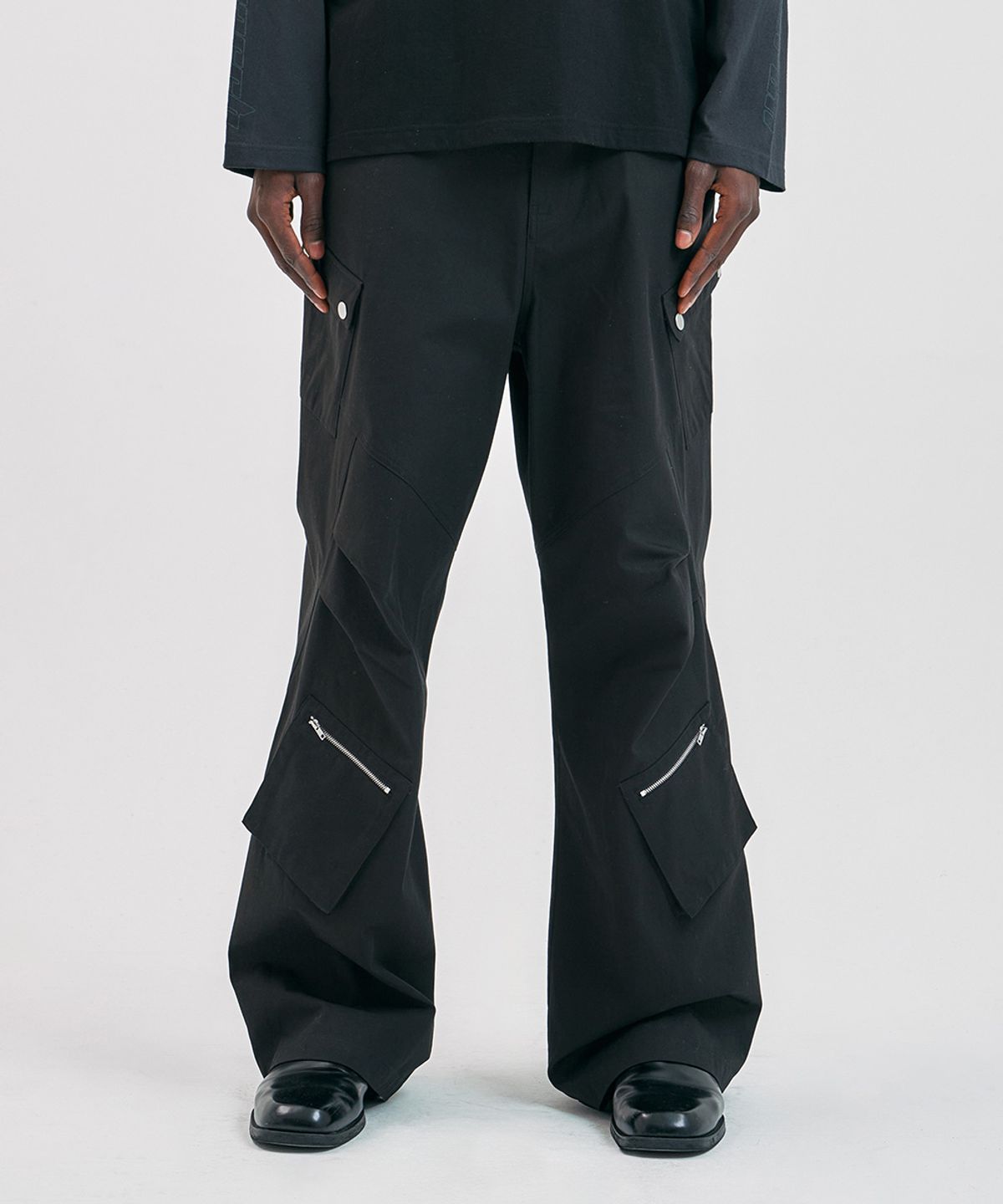 에프디알(FDR) Slant Pleats Multi Cargo Pants_Grey