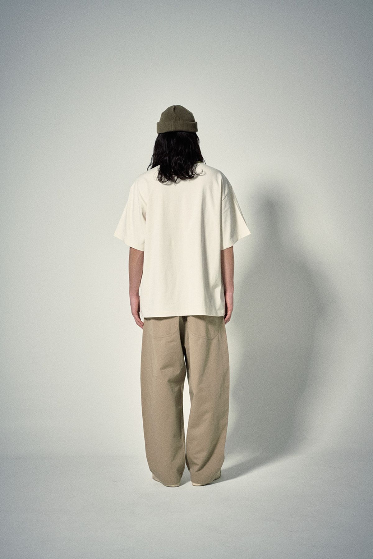 히즈핸더(HISHANDER) BELTED WIDE CHINO PANTS [Beige]