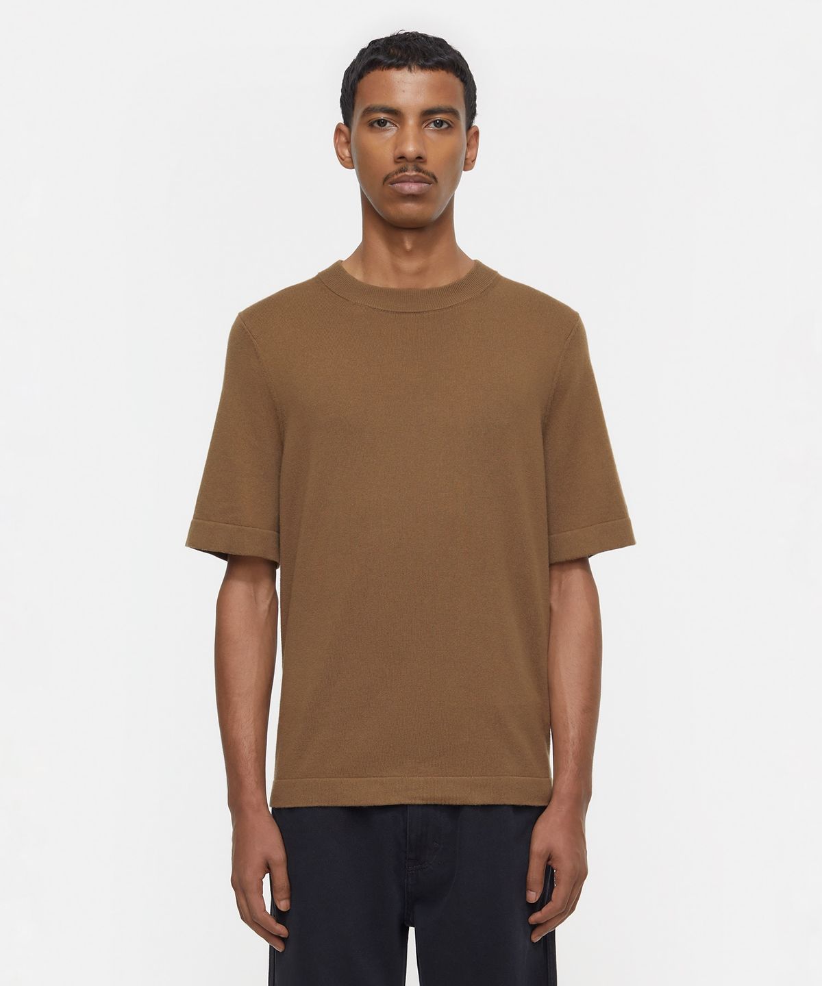 클로즈드(CLOSED) (M) 크루 넥 티셔츠 티크 우드 CREW NECK SHORT SLEEVE TEAK WOOD